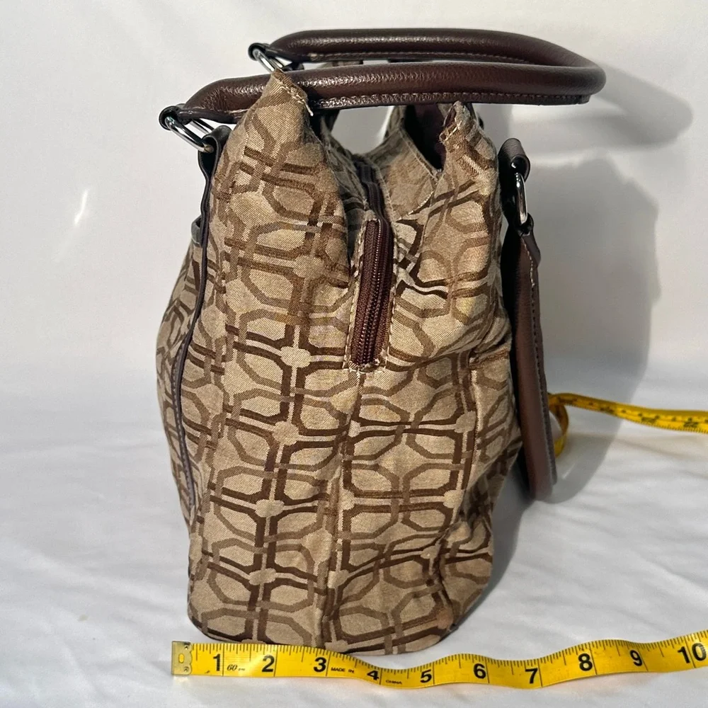 Geometric Handbag - Picture 8 of 15